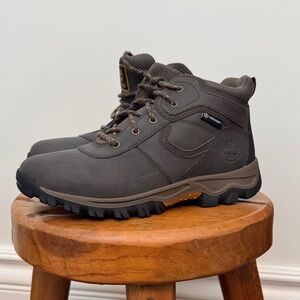 Timberland Boy’s Dark Brown Outdoor Boots - Youth Size 5